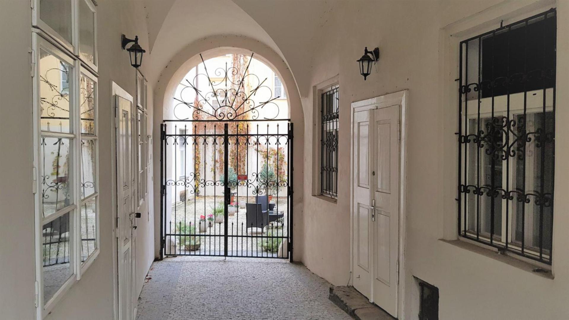 Apartments Tynska 7 Prága Kültér fotó