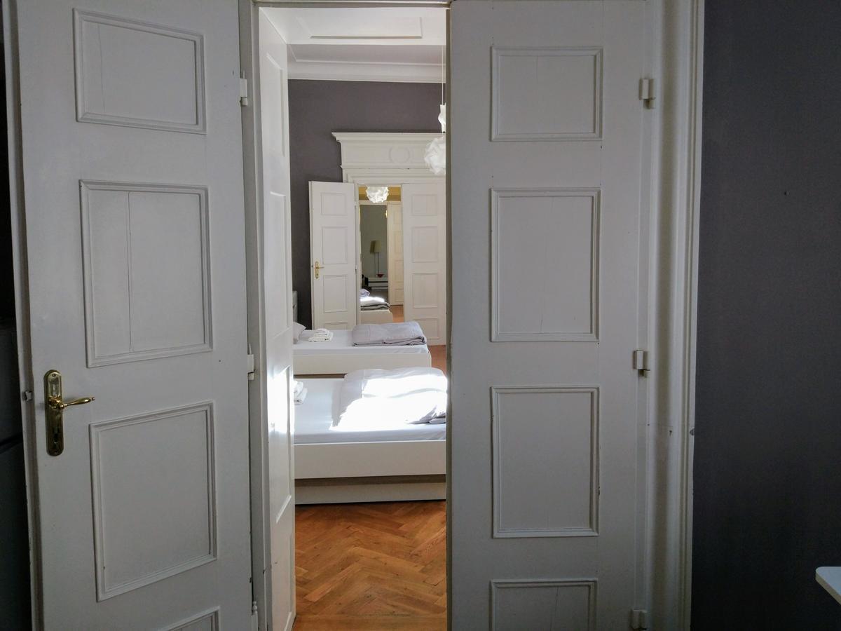 Apartments Tynska 7 Prága Kültér fotó