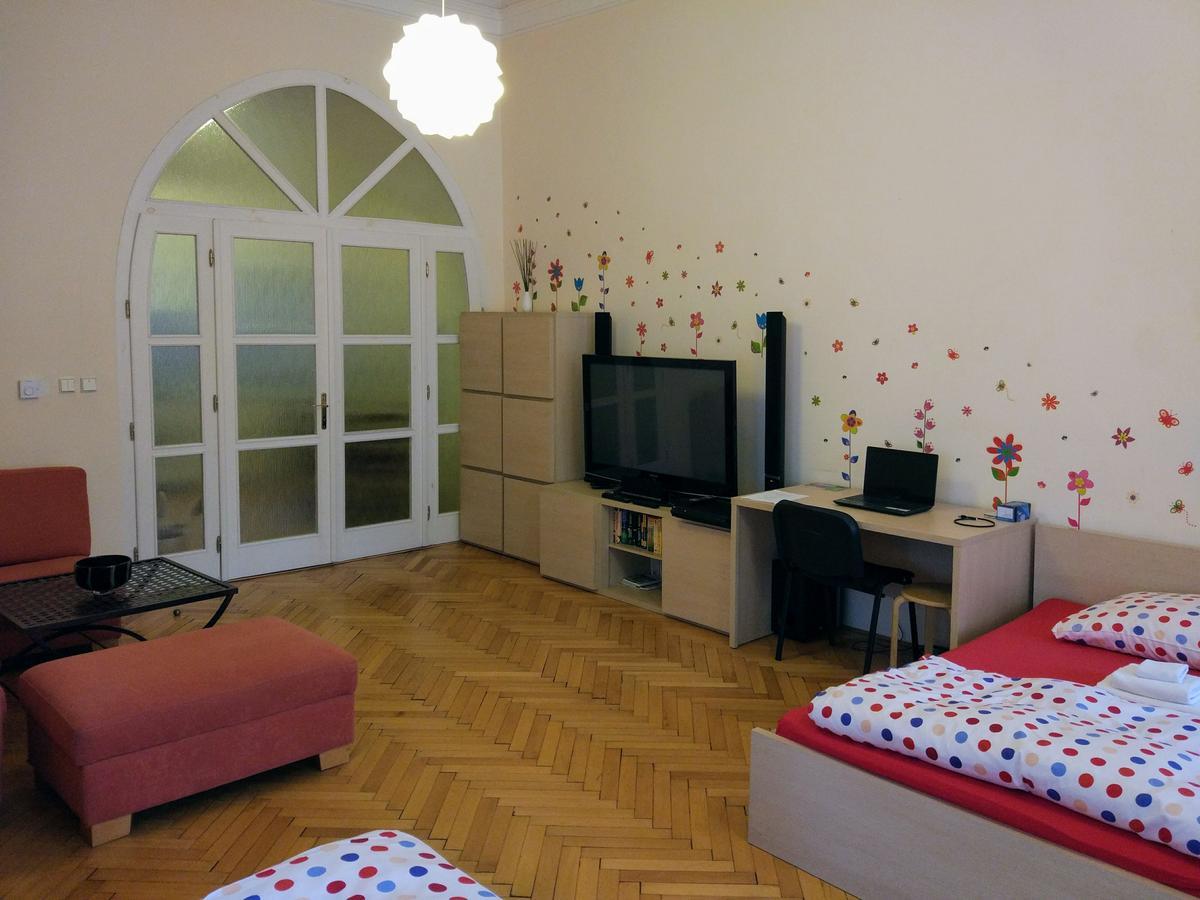 Apartments Tynska 7 Prága Kültér fotó