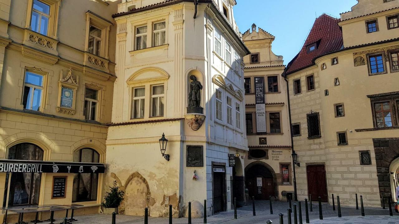 Apartments Tynska 7 Prága Kültér fotó