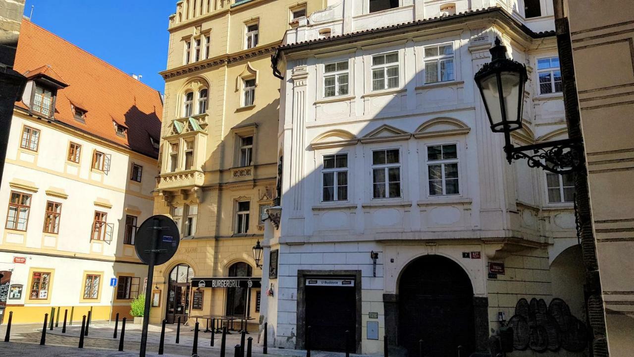 Apartments Tynska 7 Prága Kültér fotó